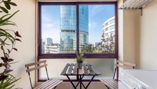 Destiny Oporto - Foto 3