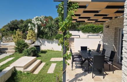 Vila Hrvatska - Photo 3