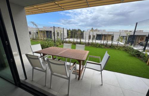 Spacious Beach House in Malaga-Cala de Mijas, amazing see view, 3 bedroom, garden & Common Pool - Photo 21