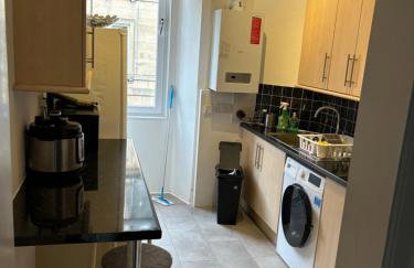 Grange Lone entire apartment with two double beds - Foto 9