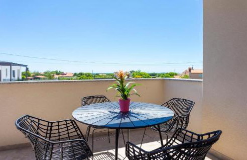 4 Bedroom Cozy Home In Marcana - Foto 18