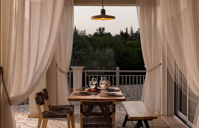 Ionian Mansion - Photo 58