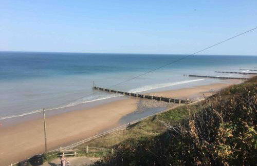 Corner Cottage - base for exploring North Norfolk - Photo 13