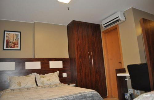 Flat Particular Jade Brasilia 1004 e 1006 Com Garagem - Foto 23