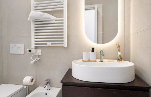 Elegantis Aventino Charming Flat with Private Terrace - Colosseo, Metro and Circo Massimo Nearby - Photo 18