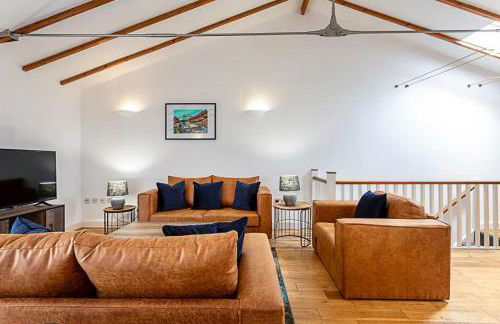 2BR, Gated parking, 50" TV, Nespresso machine - Foto 19