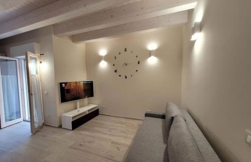 Garda view - Nuovo appartamento con solarium vista lago - Photo 15