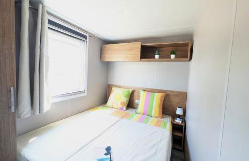 Bungalow neuf 40 m2 tout confort avec piscine proche des plages et lac - Foto 11