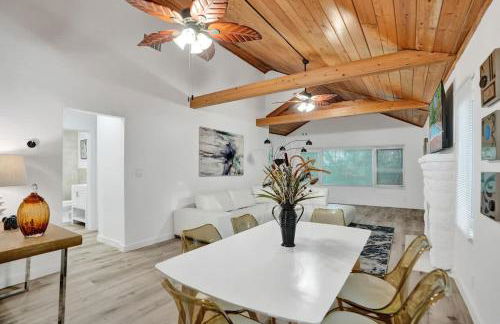 Tropical Oasis 2BR House w Pool - Foto 6