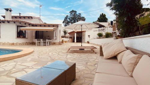 Villa Alhambra - Dale a tu familia las vacaciones y el descanso que se merecen - Foto 3