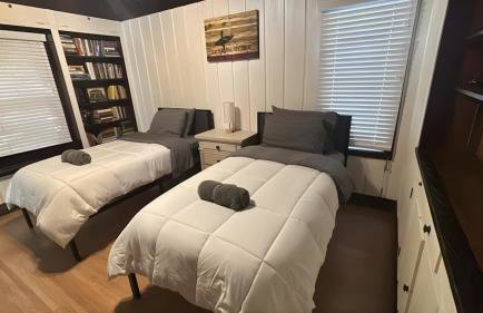 The SOFI Special - Modern Retreat, Dog Friendly - Photo 2