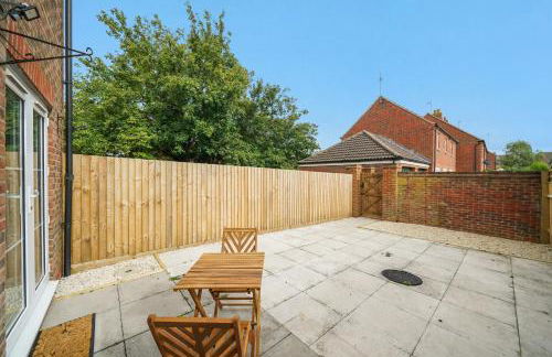 Aylesbury 3BR Home, Sleeps 5, Trendy for couples & Contractors Homely Stay - Foto 32