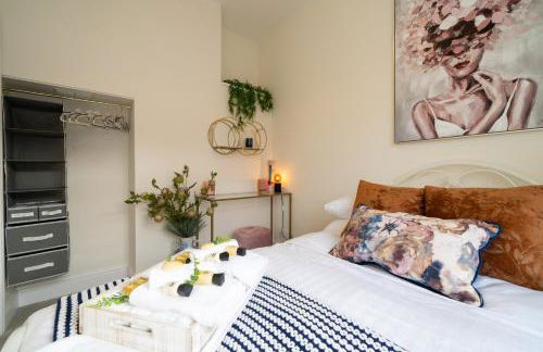 The Regal Apartment - Photo 20