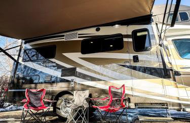 Navi- HUGE yard- MEGA playset- CUTE RV - Foto 10