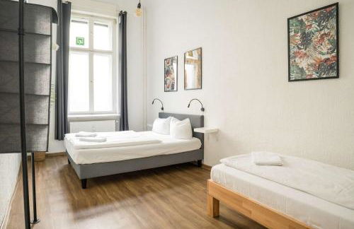 Stylish Apartment in convinient location - Photo 8