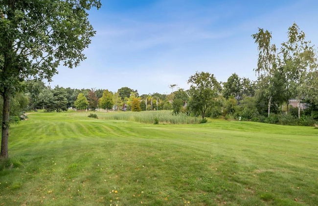Chalet in Dutch Park With Garden and Terrace - Foto 28