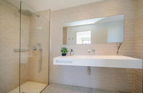 Villa Near Ibiza Town sleeps 10 - Foto 39