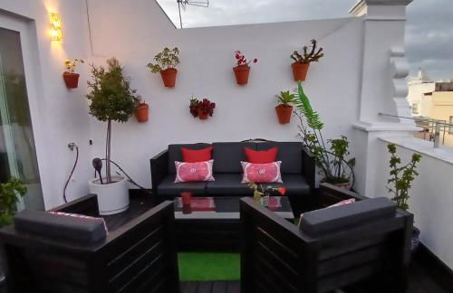 ***** ATTIC WITH IMPRESSIVE VIEWS AND JACUZZI - Foto 8