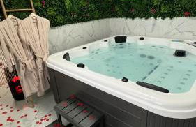 Jacuzzi sauna 5min pied gare - Foto 1