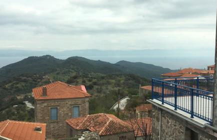 Traditional village house - Photo 2