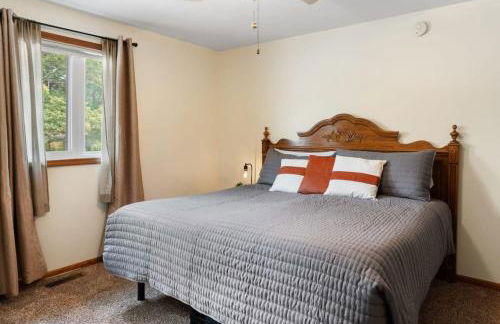 Fife Lake Lodge 2BR with Kitchen & Lake Views - Foto 23