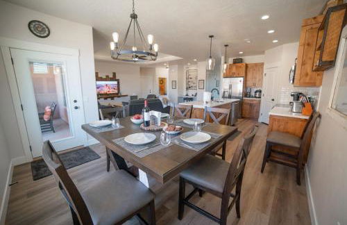 Searchers Hideaway at Kabab - New West Properties - Photo 17