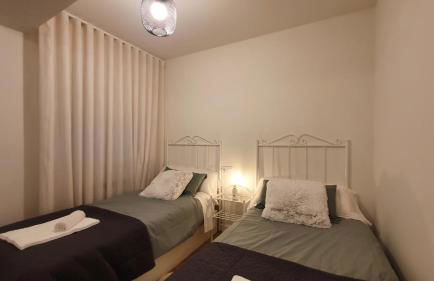 Auditorio Vicele - 2 Hab y Sofá-Cama - Wifi - VUT-6774-AS - Foto 4