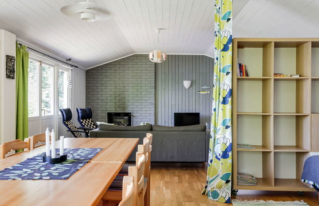 3 bedroom House in Asarum with garden and terrace - Photo 11