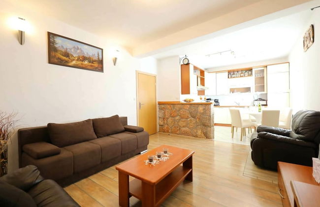 Charming Villa in Poličnik with Swimming Pool - Photo 7