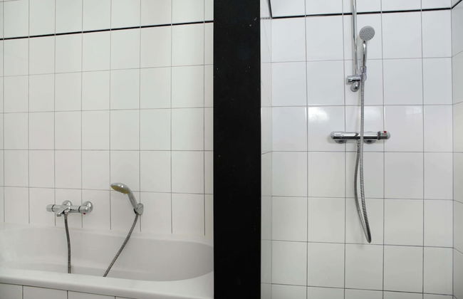 Coachman's House Near Roermond With Garden - Photo 19