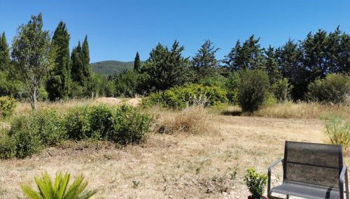 Logement au calme à LOURMARIN - Photo 5, Garden view