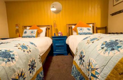 Two Bedroom Country Cottage in County Durham with Village Pub and Free Parking For Holidays and Work Stays - Foto 5