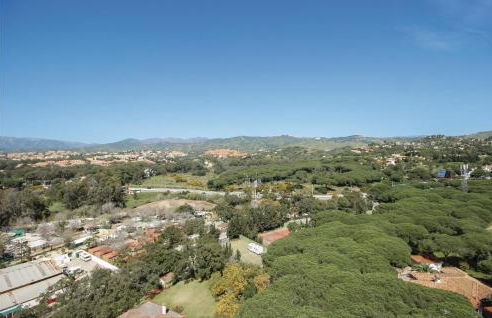 Sunny Apartment In Marbella - Photo 21