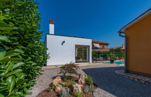 Villa Noa's Pool House, a modern and luxurious villa near the sea - Foto 40