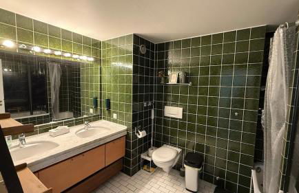 Modern & Cozy Cologne Apartment with Fireplace & Balcony - Foto 9