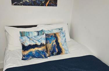 Cozy Ground-Floor Studio, Excellent City Access - Photo 45