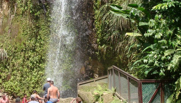 Excursión a la bahía de Soufrière en barco - Foto 5, Las cascada de Toraille