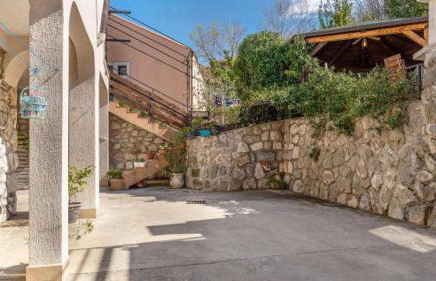 1 Bedroom Cozy Apartment In Bakar - Photo 8