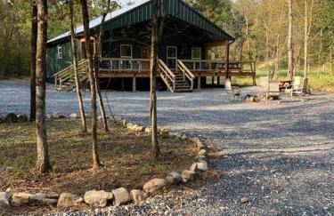 Livin on the Edge Cabin in Albert Pike, Beautiful! - Foto 67