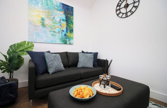 North Road New Luxe Flats with Parking - Foto 51