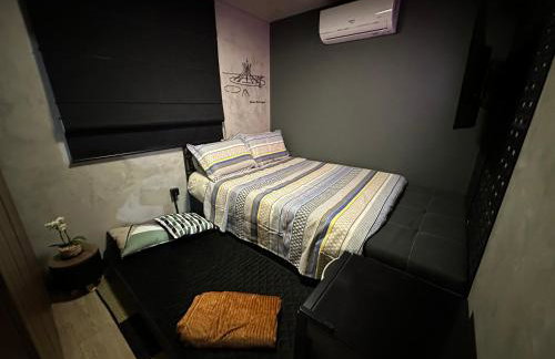 Apê térreo sem escada com Ar Cond, WiFi e banheira! - Foto 13