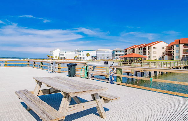 Sunset Harbor #2-204 - Latitude Adjustment - Foto 20