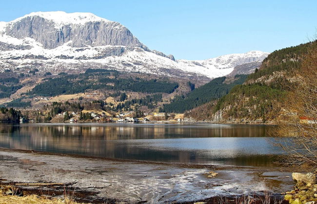 10 Person Holiday Home in Bygstad - Foto 15