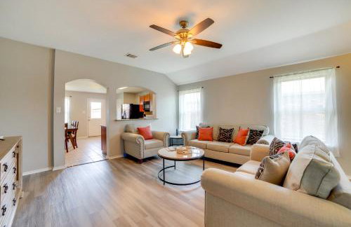 Quiet Suburban Home with Private Yard in Seagoville! - Foto 10