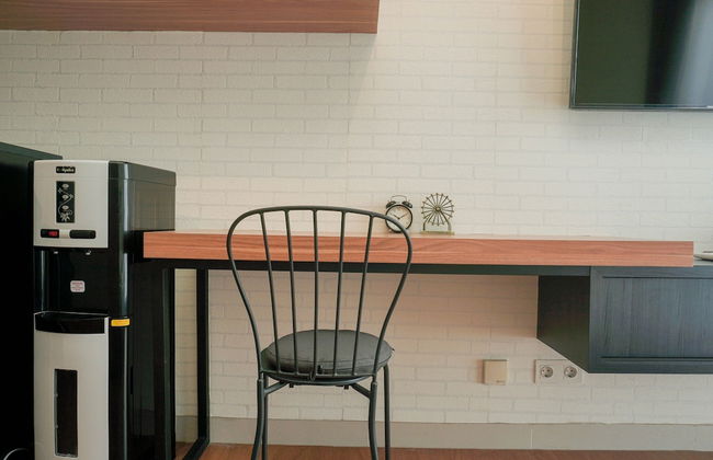 Fully Furnished and Comfortable Studio at Ciputra International Apartment - Foto 1