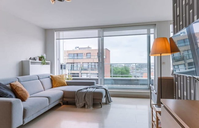 Charming Apartment Near the Beach With Balcony - Photo 3
