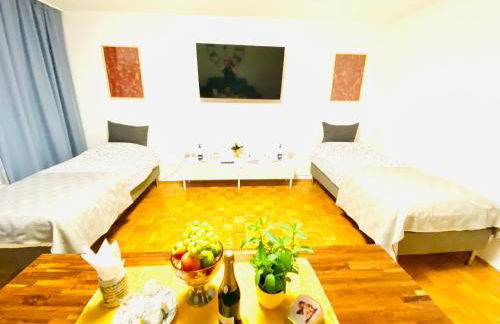 Welcome to Messe!-Two-Bedroom Apartment&Balcony - Foto 1