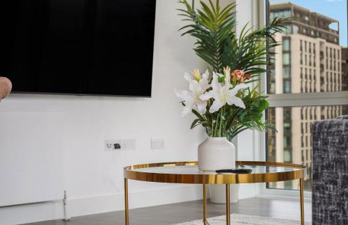 Stylish 2-Bed Flat with Balcony in Fulham SW6 - Foto 17