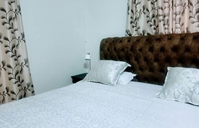 WestPoint Quays - Photo 3