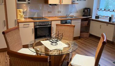 Ferienwohnung Elsterveilchen 100 m bis zur Soletherme und Theater - Foto 3